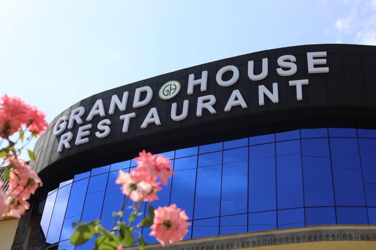 Grand Hotel Kapan, Armenia Экстерьер фото